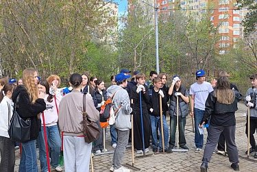 Оренбуржцы наводят порядок в городе